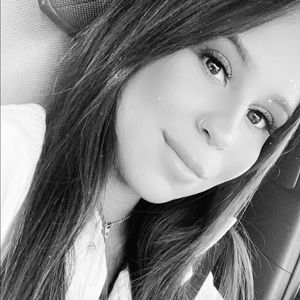 Meet your Posher, Candy